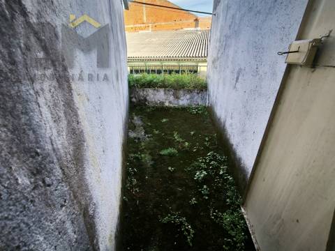 Moradia T3 Venda em Póvoa de Rio de Moinhos e Cafede,Castelo Branco