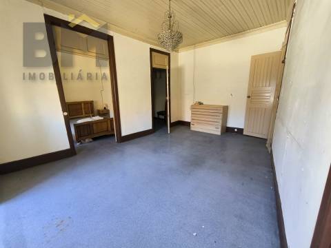 Moradia T3 Venda em Póvoa de Rio de Moinhos e Cafede,Castelo Branco
