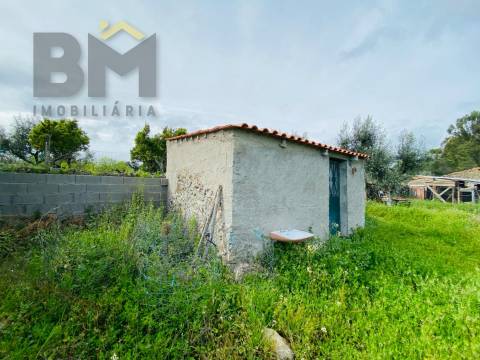 Quintinha  Venda em Póvoa de Rio de Moinhos e Cafede,Castelo Branco