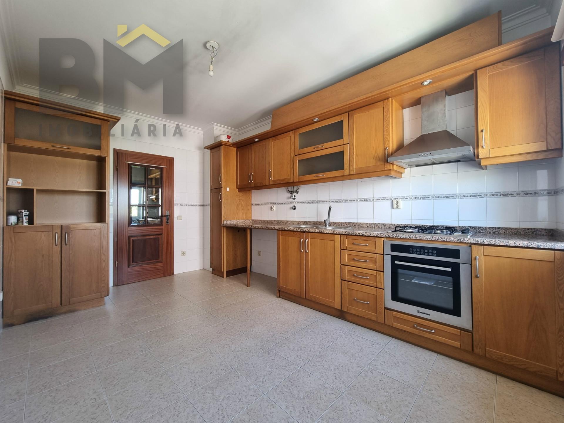 Apartamento T2 Arrendamento em Castelo Branco,Castelo Branco