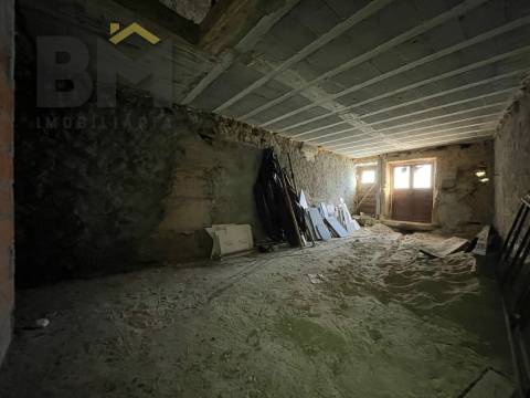 Moradia T3 Venda em Tinalhas,Castelo Branco