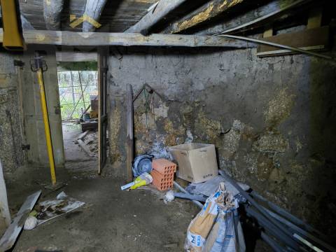 Moradia para Restaurar T2 Venda em Póvoa de Rio de Moinhos e Cafede,Castelo Branco