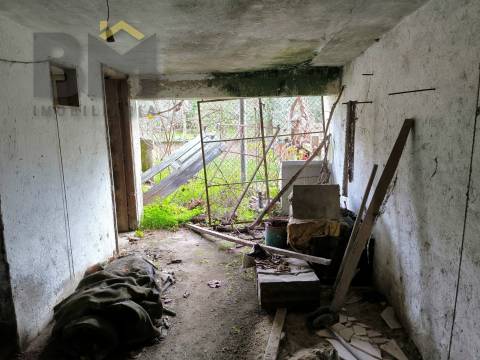 Moradia para Restaurar T2 Venda em Póvoa de Rio de Moinhos e Cafede,Castelo Branco
