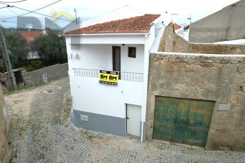 Moradia T2 Venda em Póvoa de Rio de Moinhos e Cafede,Castelo Branco