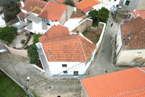 Moradia T2 Venda em Póvoa de Rio de Moinhos e Cafede,Castelo Branco