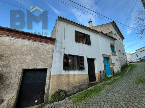 Moradia T2 Venda em Salgueiro do Campo,Castelo Branco