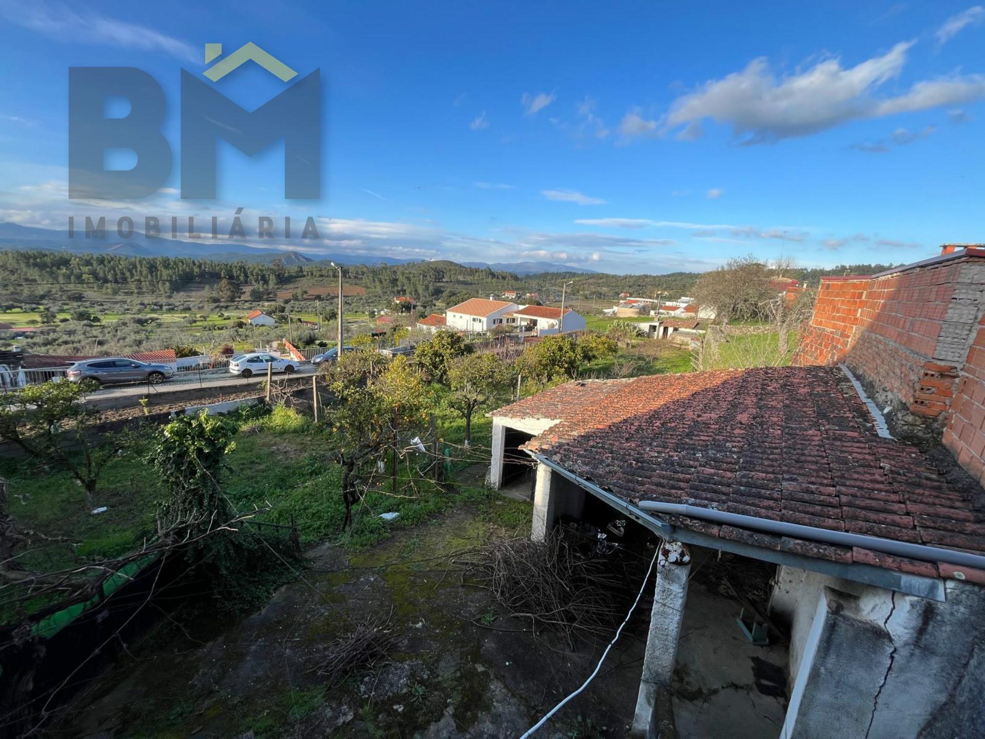 Moradia T2 Venda em Salgueiro do Campo,Castelo Branco