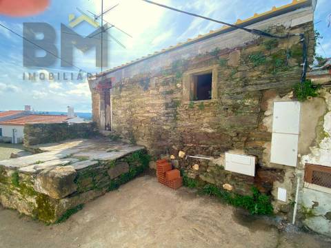 Moradia para Restaurar T1 Venda em Castelo Branco,Castelo Branco