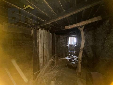 Moradia para Restaurar T0 Venda em Sobreira Formosa e Alvito da Beira,Proença-a-Nova