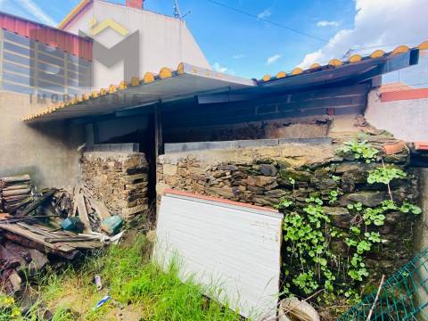 Moradia T1 Venda em Escalos de Baixo e Mata,Castelo Branco