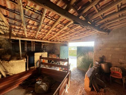 Armazém  Venda em Ninho do Açor e Sobral do Campo,Castelo Branco