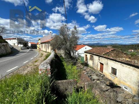 Moradia Rústica T2 Venda em Salgueiro do Campo,Castelo Branco