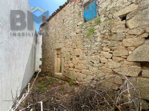 Moradia T2 Venda em Tinalhas,Castelo Branco