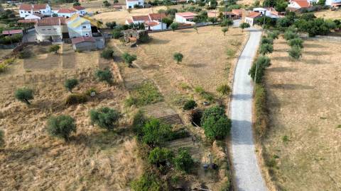 Moradia Devoluta T2 Venda em Salgueiro do Campo,Castelo Branco