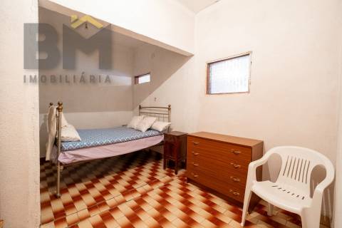 Moradia T3 Venda em Escalos de Baixo e Mata,Castelo Branco