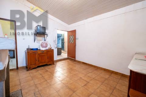 Moradia T3 Venda em Escalos de Baixo e Mata,Castelo Branco