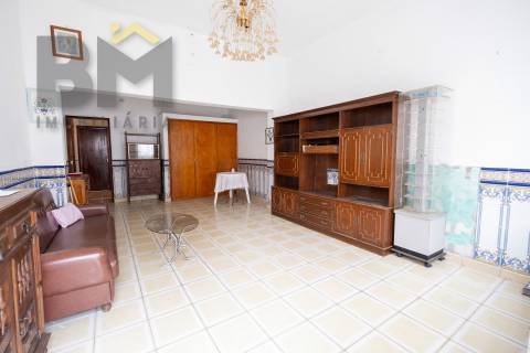 Moradia T3 Venda em Escalos de Baixo e Mata,Castelo Branco