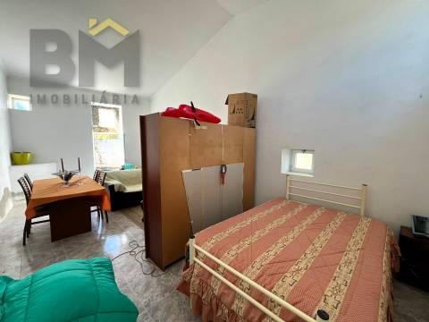 Moradia T1 Venda em Freixial e Juncal do Campo,Castelo Branco