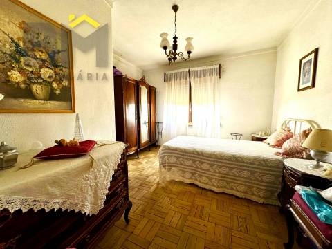 Moradia T4 Venda em Escalos de Cima e Lousa,Castelo Branco