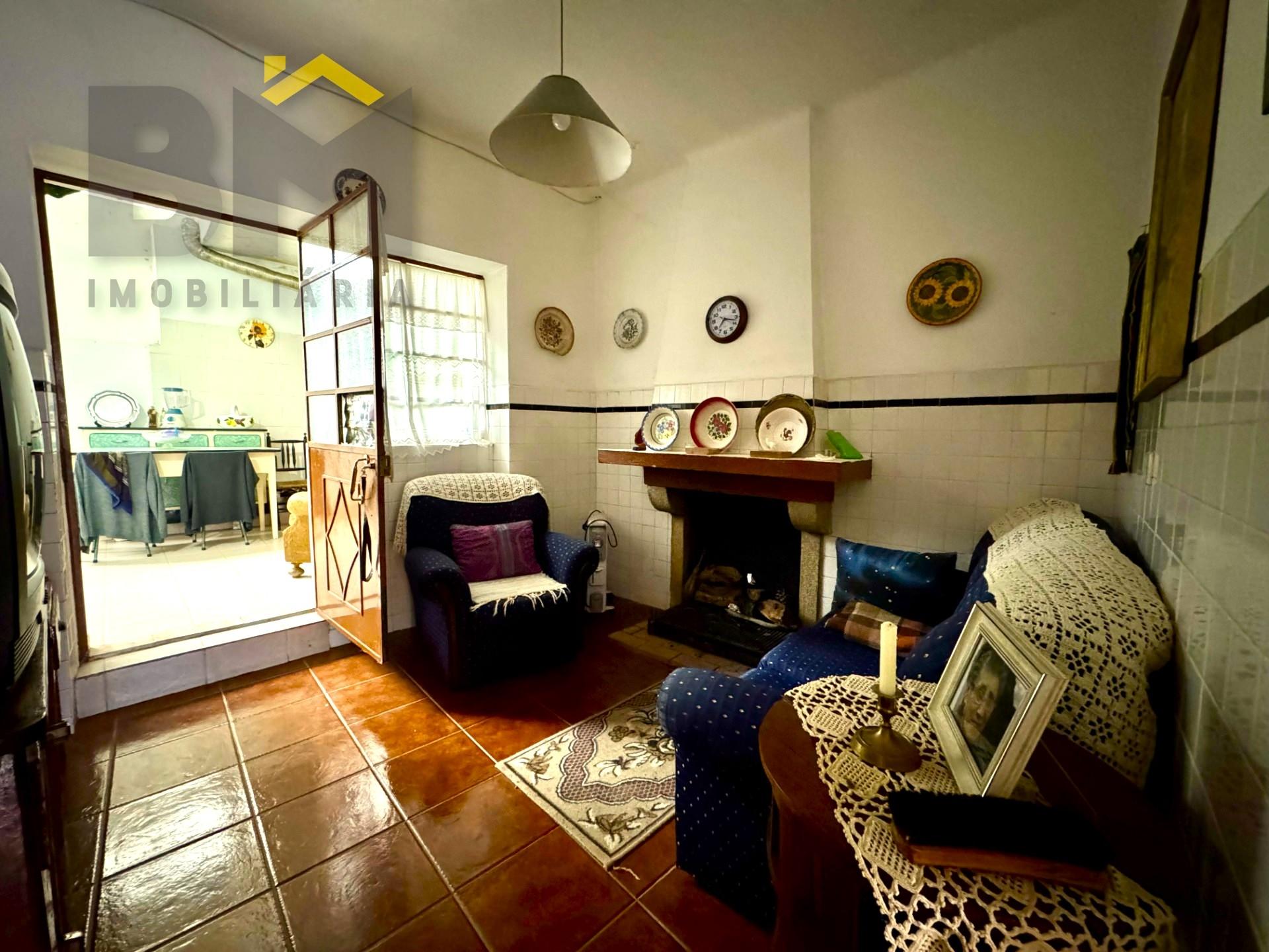 Moradia T4 Venda em Escalos de Cima e Lousa,Castelo Branco