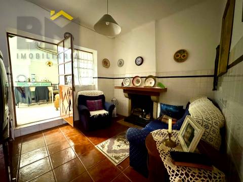 Moradia T4 Venda em Escalos de Cima e Lousa,Castelo Branco