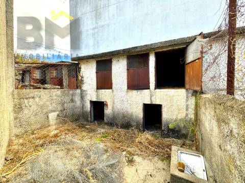 Moradia T4 Venda em Escalos de Cima e Lousa,Castelo Branco