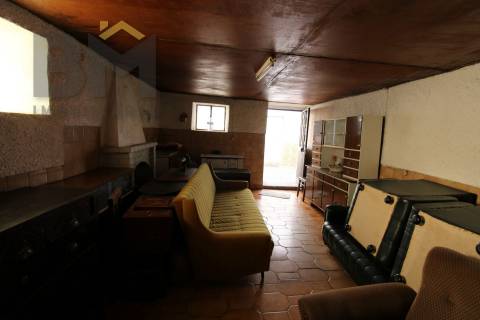 Moradia T2 Venda em Freixial e Juncal do Campo,Castelo Branco