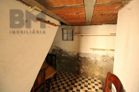 Moradia T2 Venda em Freixial e Juncal do Campo,Castelo Branco