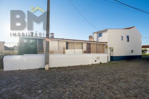 Moradia T2 Venda em Freixial e Juncal do Campo,Castelo Branco