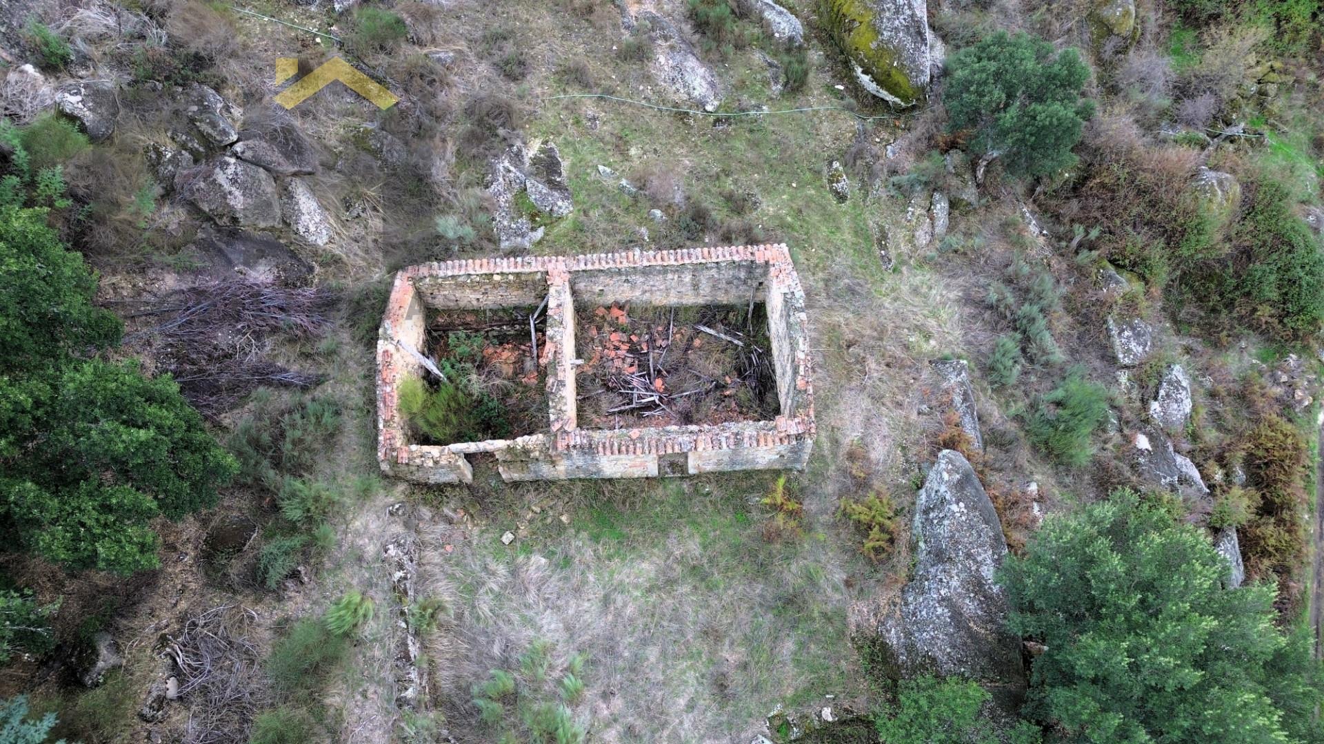 Quinta  Venda em Póvoa de Rio de Moinhos e Cafede,Castelo Branco
