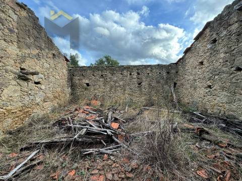 Quinta  Venda em Póvoa de Rio de Moinhos e Cafede,Castelo Branco