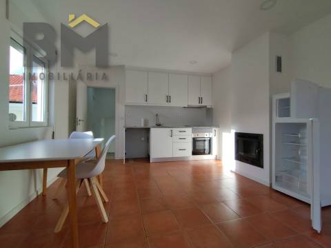 Moradia T0 Arrendamento em Alcains,Castelo Branco