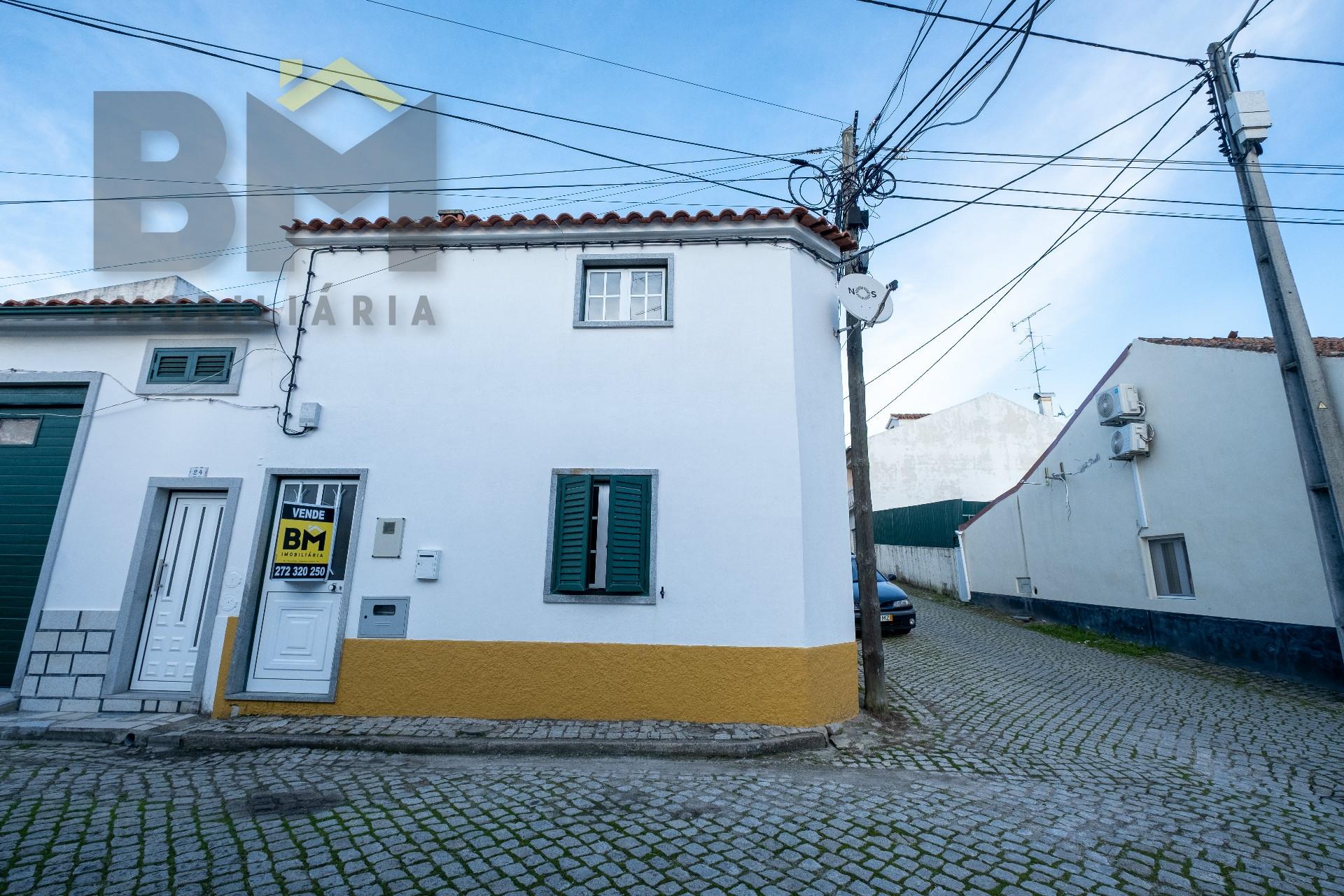 Moradia T3 Venda em Alcains,Castelo Branco