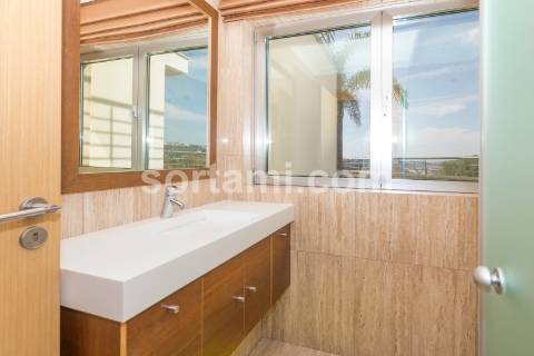 Moradia Isolada T4 Venda em Albufeira e Olhos de Água,Albufeira