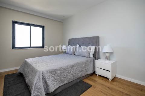 Apartamento T4 Venda em Albufeira e Olhos de Água,Albufeira