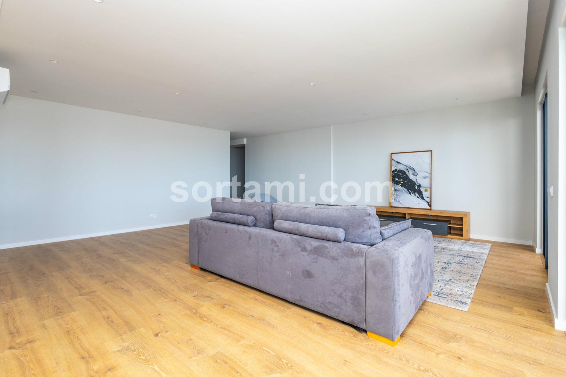 Apartamento T4 Venda em Albufeira e Olhos de Água,Albufeira