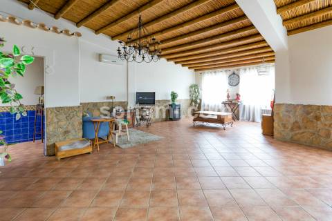 Moradia Geminada T3 Venda em Quarteira,Loulé