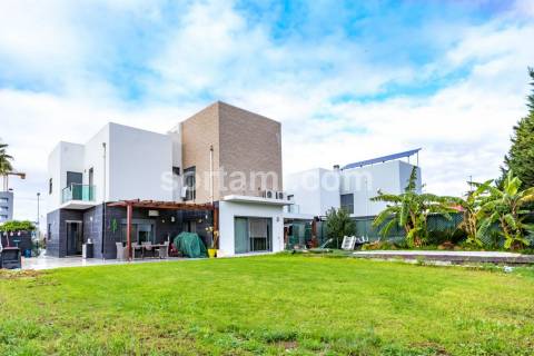 Moradia Isolada T4 Venda em Loulé (São Clemente),Loulé