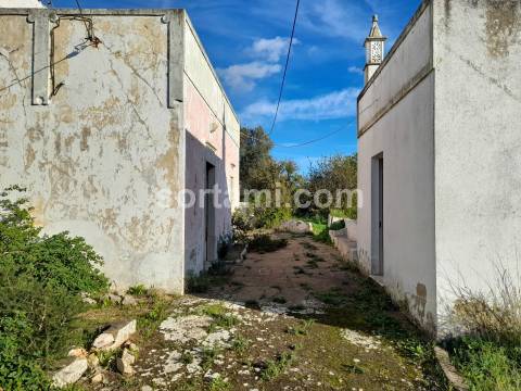 Moradia Isolada T2 Venda em Santa Bárbara de Nexe,Faro