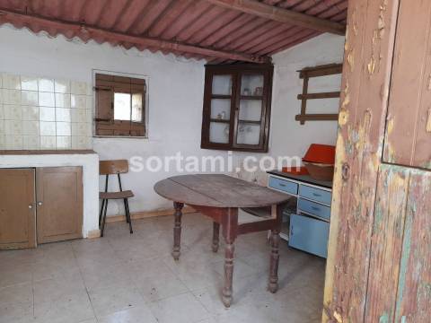 Moradia Isolada T2 Venda em Santa Bárbara de Nexe,Faro