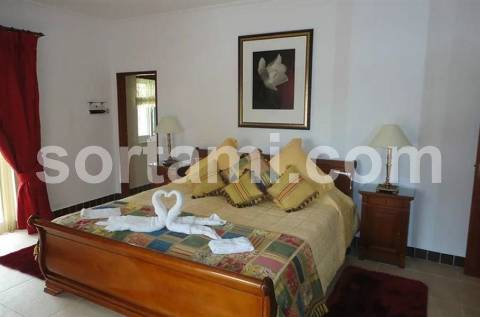 Moradia Isolada T7 Venda em Quarteira,Loulé