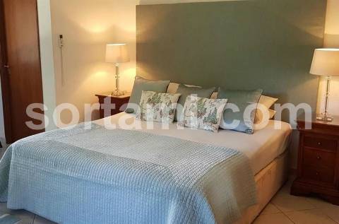 Moradia Isolada T7 Venda em Quarteira,Loulé