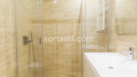 Apartamento T4 Venda em Matosinhos e Leça da Palmeira,Matosinhos