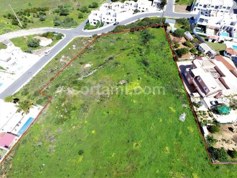 Moradia Isolada T3+1 Venda em Albufeira e Olhos de Água,Albufeira