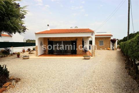 Moradia Isolada T3 Venda em Albufeira e Olhos de Água,Albufeira