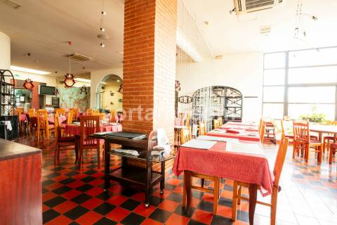 Restaurante  Venda em Quarteira,Loulé