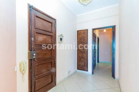 Apartamento T3 Venda em Quarteira,Loulé
