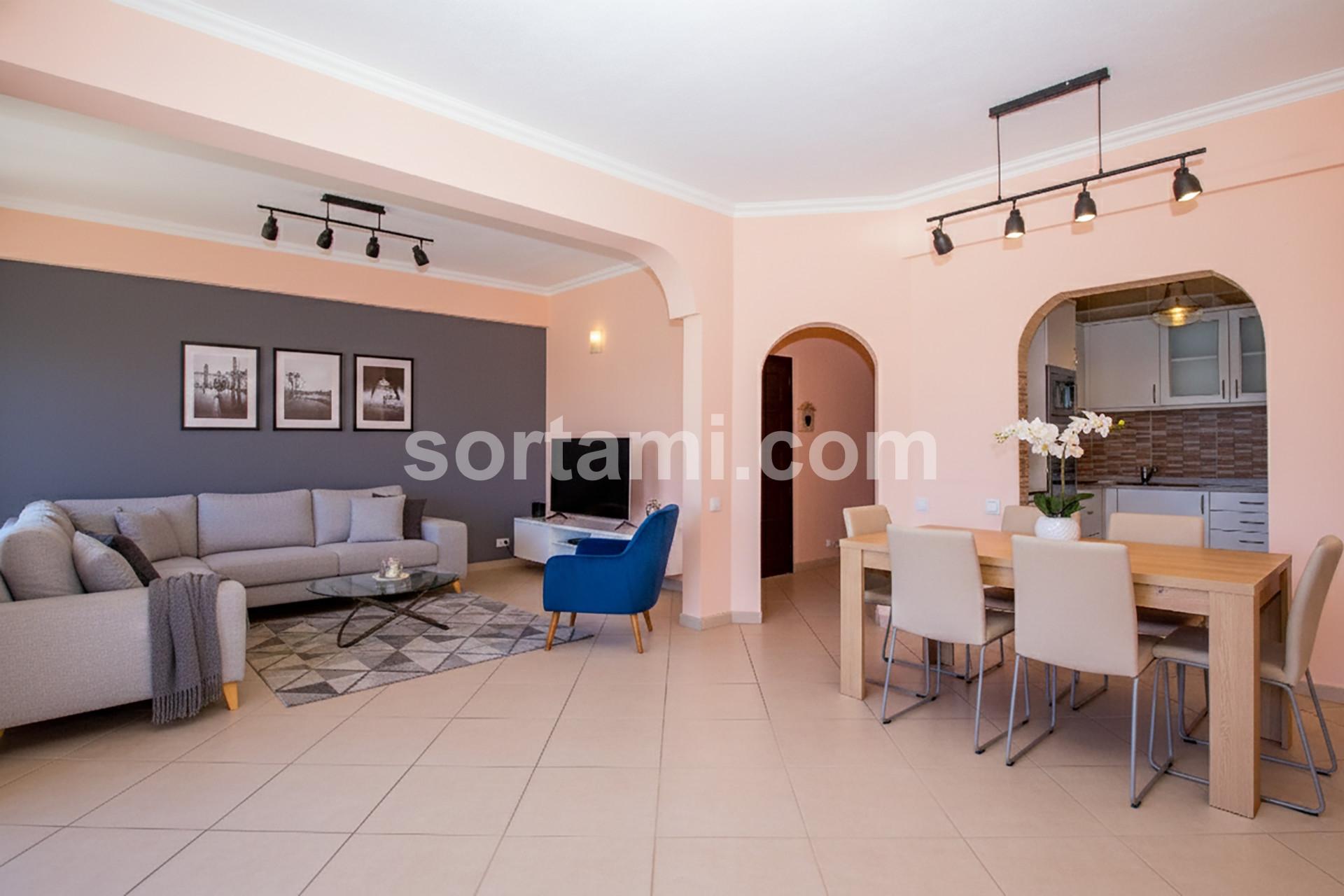 Apartamento T3 Venda em Quarteira,Loulé