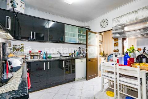 Apartamento T3 Venda em Quarteira,Loulé
