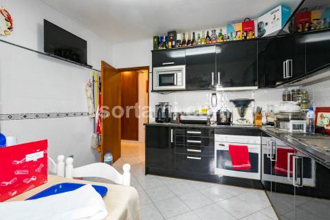 Apartamento T3 Venda em Quarteira,Loulé